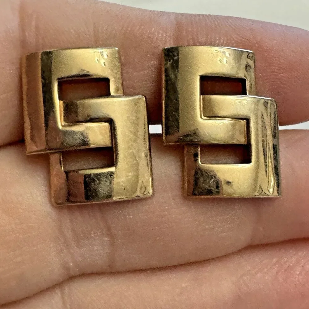 Signed Swank Vintage Gold Tone Interlocking Square Cufflinks 0.75